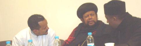 (ከግራ ወደ ቀኝ) ቀሲስ ያሬድ ገመድኅን አቡነ እንጦንስ መለከ ገነት ቀሲስ ከፍያለው አስቻለው (ከግራ ወደ ቀኝ) ቀሲስ ያሬድ ገመድኅን አቡነ እንጦንስ መለከ ገነት ቀሲስ ከፍያለው አስቻለው