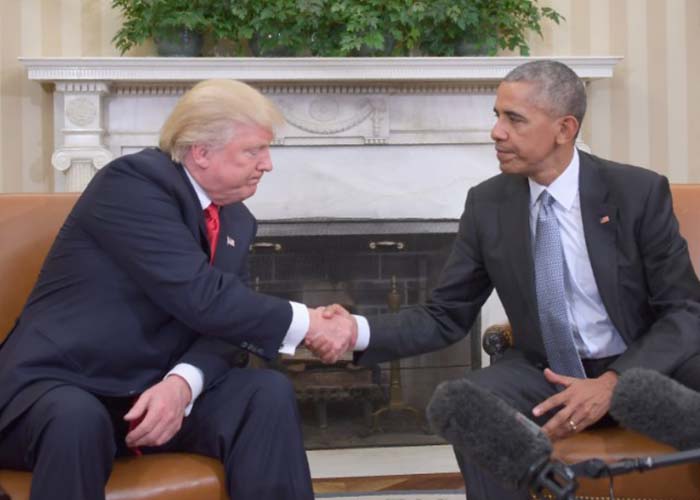 U.S. President Barack Obama shakes hands as he meets with Republican President-elect Donald Trump on transition planning in the Oval Office at the White House on November 10, 2016. (Photo CREDIT: Getty Images) U.S. President Barack Obama shakes hands with Donald Trump